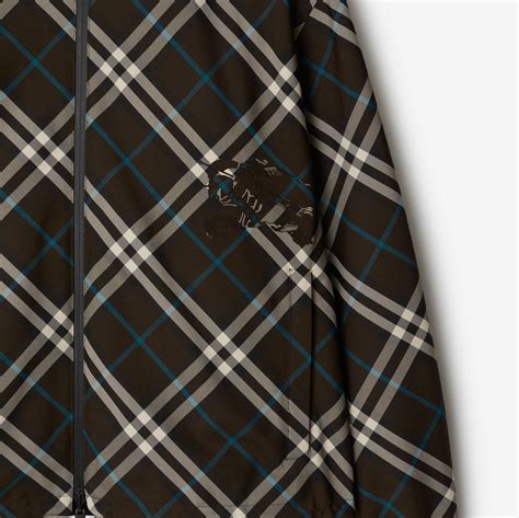 Reversible Check Jacket in Snug 